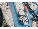Granite AUX Carbon Side Loading Bottle Cage