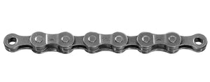 SunRace 8 Speed 116L Chain in Silver (boxed)